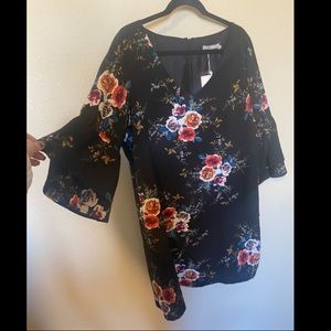 Never worn. In excellent condition!